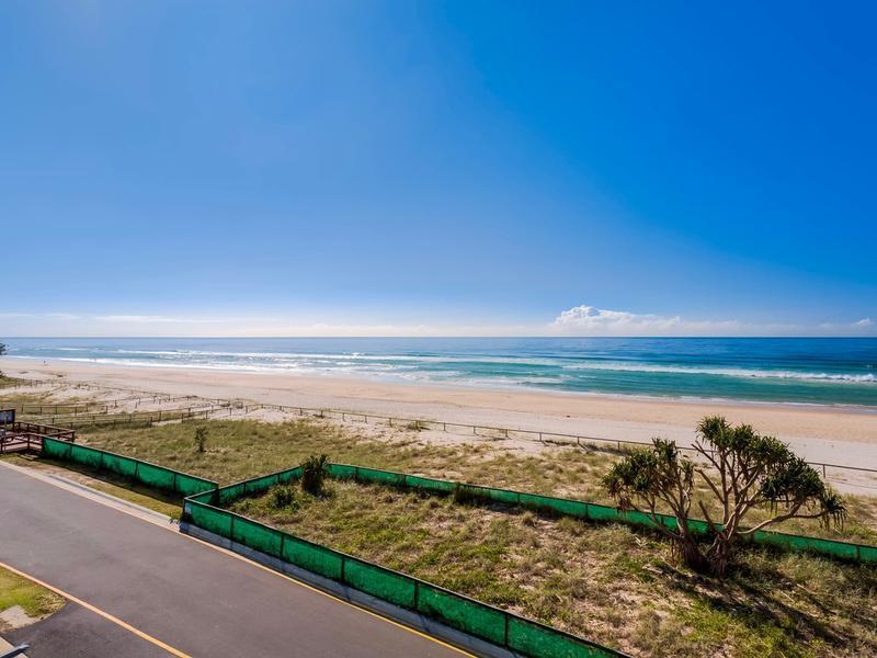 Casablanca Palms Hotel Gold Coast Ngoại thất bức ảnh